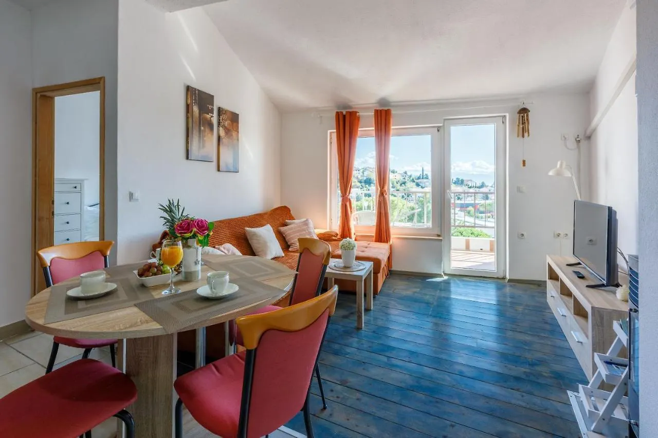 Apartments Franka Crikvenica 0*,